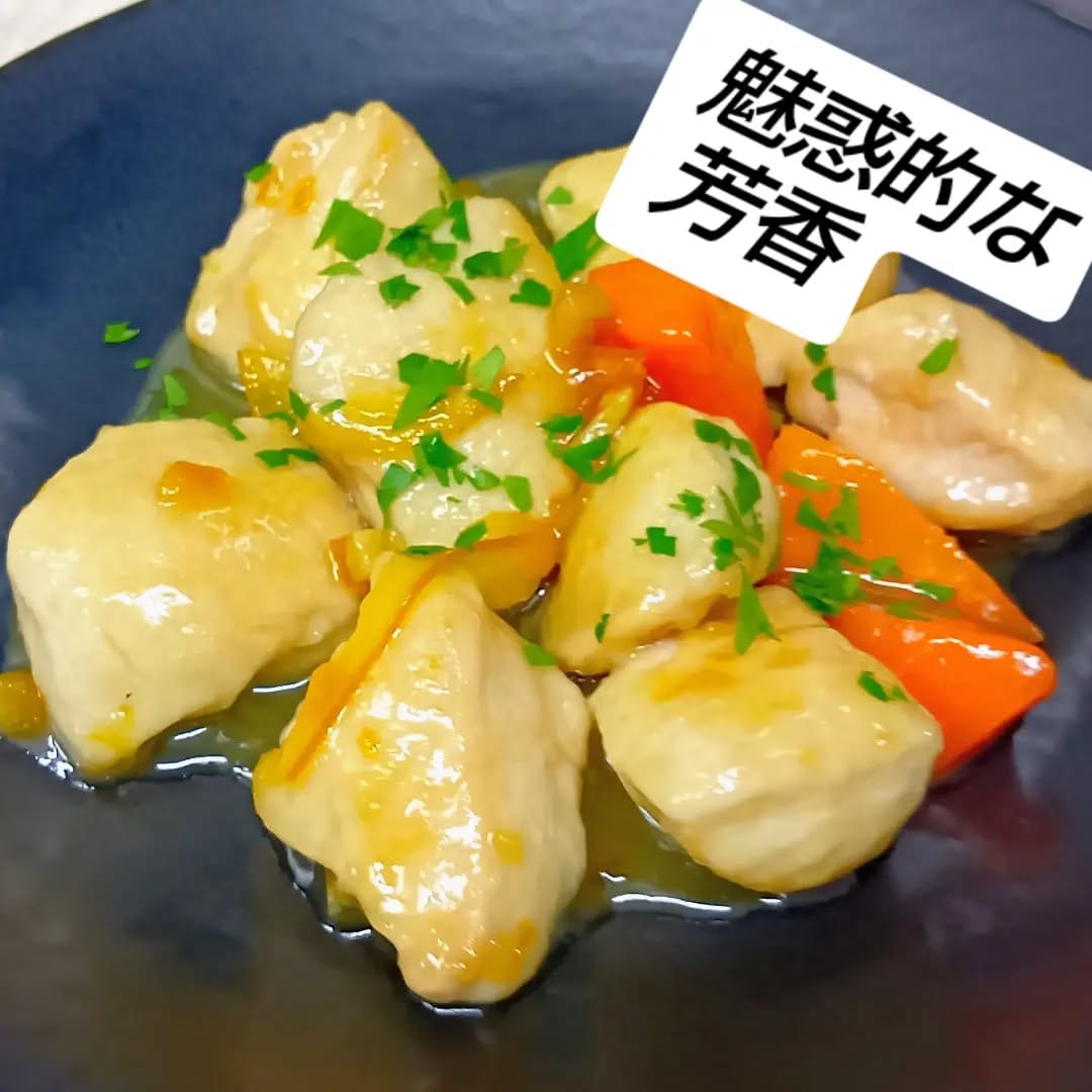 来月解禁のボジョレーヌーボーには、ぼんしゃんすのスペシャリテ、チキンソテーオレンジソースはいかがでしょうか？柔らかなチキンソテーにメープルシロップ、マーマレード、バターの魅惑的な芳香と甘味と旨味。ぜひ、今年のボジョレーヌーボーとのペアリングをお楽しみ下さい。浦和でワイン、洋食では無い町のフレンチを楽しみ来て下さい。